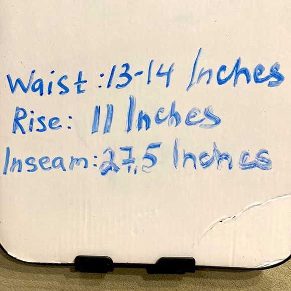 Edikted Heart Cutout Statement Denim Blue Jeans Women's in Size S Worn Once ! - Picture 12 of 12